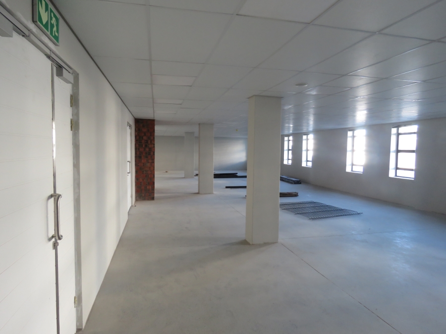 To Let commercial Property for Rent in Paardevlei Western Cape